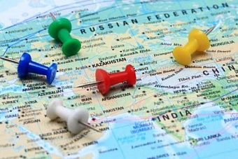 президент узбекистана шавкат мирзиёев предложил отменить визы между странами центральной азии и персидского залива