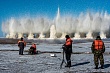 казахстанские спасатели взрывают лед на реках
