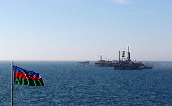 bloomberg: мировые нефтяные гиганты сознательно загрязняли каспийское море