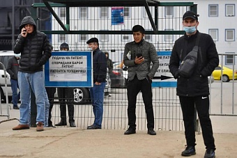 мигрантов в рф стало меньше, страны центральной азии в лидерах по количеству приехавших