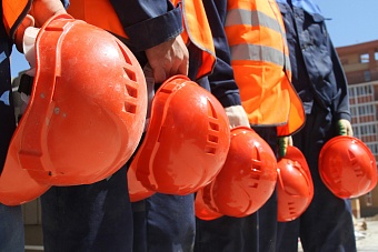 в госдуме предложили амнистировать депортированных мигрантов 