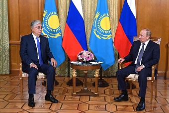 «Сверка часов с Россией прошла, за экспорт советского вооружения в Украину ответил стрелочник»