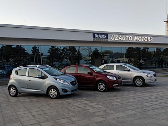 премьер-министр узбекистана абдулла арипов заменил свой служебный mercedes-benz на отечественный chevrolet malibu