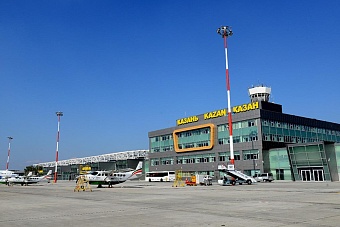 в аэропорту казани, из-за буйного пассажира экстренно сел самолет рейса нью-йорк – ташкент