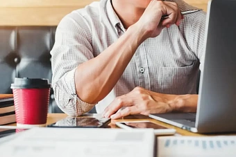 блогеры-должники в казахстане начали платить налоги: уже перечислено 74 млн тенге