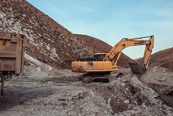 Парламентарии Кыргызстана поддержали добычу урана в стране