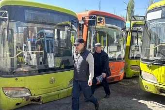 в столице киргизии закроют свалку старых автобусов