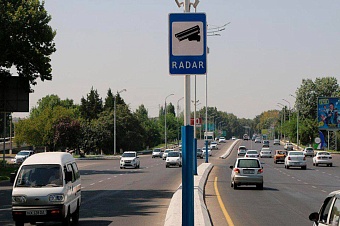 в узбекистане камеры с ии начали автоматически выявлять водителей без прав