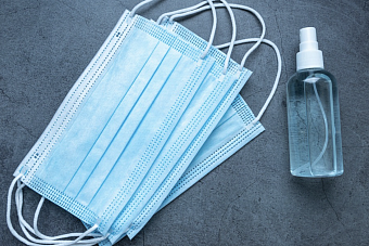 Масочный режим в больницах и местах массового скопления людей вновь вводят в Казахстане