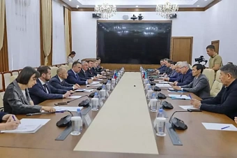 специалисты из казахстана пройдут обучение в новгородской области