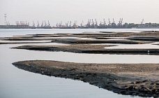 Европа у обмелевших берегов: вода уходит, иллюзии стабильности остаются