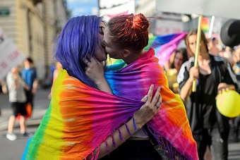 решение не в пользу лгбт: конституционный суд кыргызстана окончательно отменил матчества