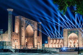 самолеты из москвы и петербурга следовавшие в самарканд приземлились в навои