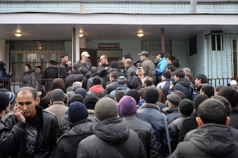 более 90% трудовых мигрантов в рф лишены профессионального образования 