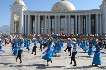 погода, в странах центральной азии, 27 сентября 2023 года: в астане +17, в ашхабаде +27