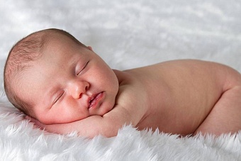 женщина родила ребенка в автомобиле по дороге в роддом алматы