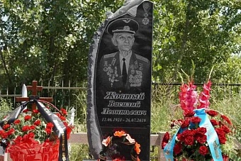 память о герое: в казахстане открыли памятник легендарному летчику-истребителю