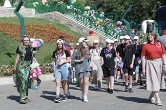 в узбекистане встретили 100 детей из россии, чьи семьи пострадали в «крокус сити»