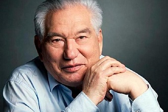 в киргизии переименовали район в честь писателя чингиза айтматова