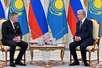 токаев и фицо обсудили будущее казахстанско-словакских отношений: «ес влюблён сам в себя»