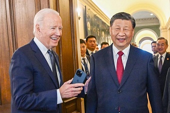 Привет, диктатор: как Байден с Си Цзиньпином встречались