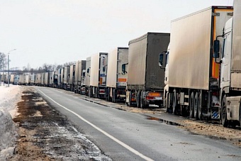Объем грузоперевозок в Таджикистане вырос на 16,6%, однако доля местных перевозчиков снизилась
