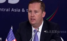 Золотая клетка для Кыргызстана: зачем в Бишкек приезжал спецпосланник Трампа