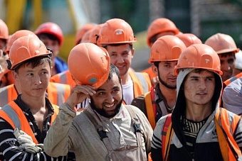 Новую стратегию миграции представили в Таджикистане: граждан республики обучат иностранным языкам