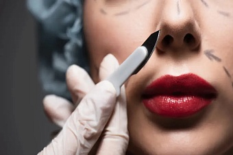 казахам не хватает красоты: зафиксирован рекордный всплеск пенсионных выплат на пластические операции