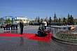 президент казахстана назвал священным долгом казахстанцев заботу о ветеранах великой отечественной войны