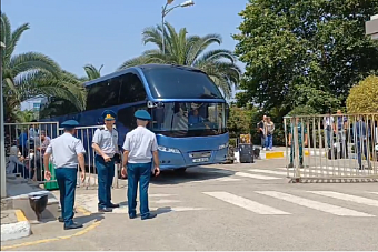 азербайджан помогает в эвакуации граждан центральной азии и россии из ирана