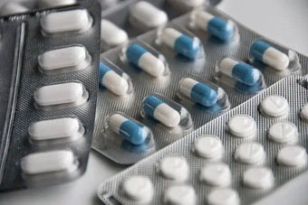 правительство кыргызстана планирует реализовать масштабную программу по реконструкции больниц в районах страны