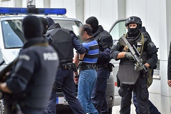 подозреваемого в растрате бюджета экс-чиновника грузия экстрадировала в казахстан 