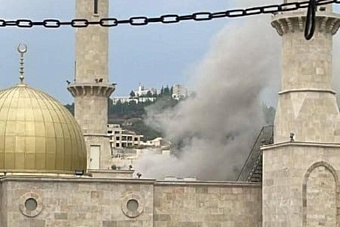 война в израиле: мечеть имени кадырова пострадала при обстреле, число жертв растет