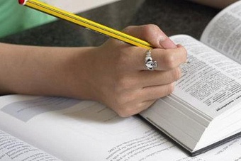 россияне заинтересовались языками центральной азии: спрос на репетиторов вырос