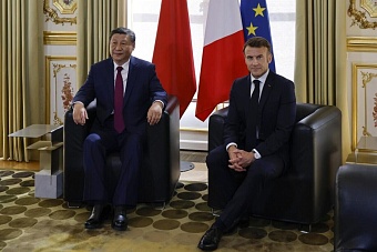 Китайский монолит: как Макрон и фон дер Ляйен пытались давить на председателя Си