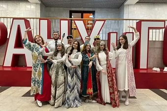 покорили самобытностью: узбекские студенты произвели фурор в москве