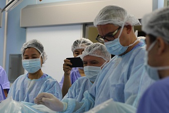 В столице Кыргызстана после потребления шаурмы за медпомощью обратились 43 человека