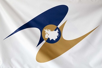 в 2022 году в казахстан прибыло 76 тысяч работников из стран еаэс 