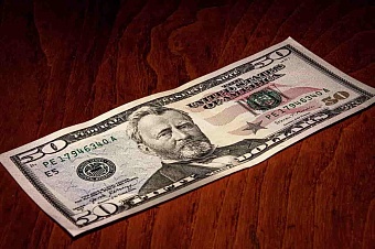 сколько денег казахстан должен миру