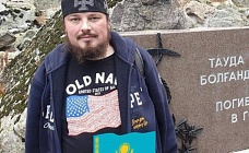 Как казахстанский поп расстрига-наркоман стал  великим «мучеником» для США