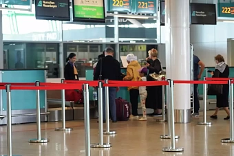 иностранцев могут обязать сдавать отпечатки пальцев для получения разрешения на проживание в казахстане