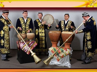 власти узбекистана предложили включать на предприятиях народную музыку