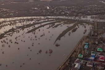 чс в казахстане: власти объявили эвакуацию с территорий в пойме урала из-за прибывающей воды