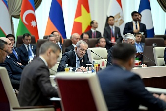 самолет с президентом ирана экстренно приземлился в раште