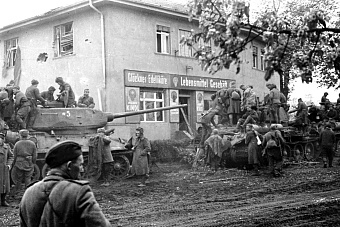 Алексей Чекрыжов: «Молодые люди вырастают в полном неведении, что такое Великая Отечественная война»