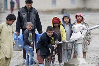 Санкции Запада в действии: в Афганистане от голода умерли 26 детей