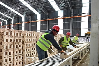 безработица в еаэс сократилась на 14,8%