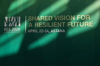 экологический саммит в астане: декларации на бумаге, перекрытия на дорогах, но где найти денег на воду никто не знает