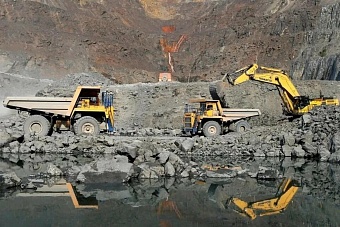 «Дональды Фредовичи не просто перекраивают карту мира, но и подминают под себя все богатства разных стран»